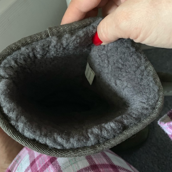 Woman’s boots size 9. Gray - Picture 6 of 7